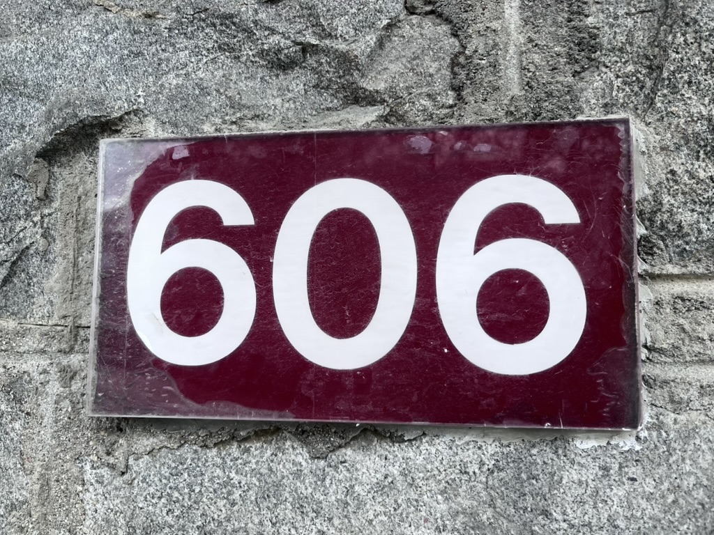 606 address sign